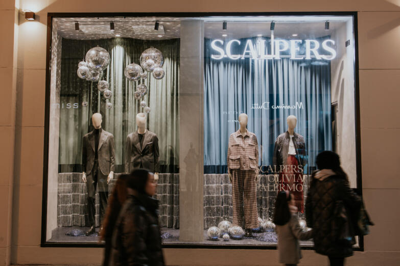 Scalpers Inaugura Su Nueva Flagship En Sevilla Con Un Mercado Navide o Scalpers Inaugura Su Nueva Flagship En Sevilla Con Un Mercado Navide o