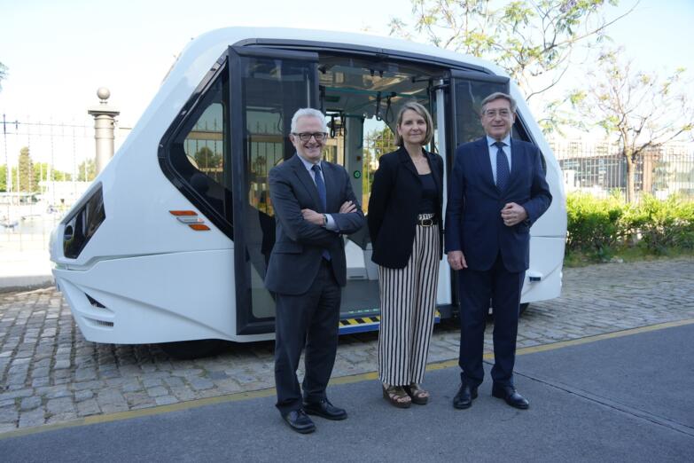 El Puerto de Sevilla prueba un vehículo autónomo sostenible para los desarrollos puerto-ciudad