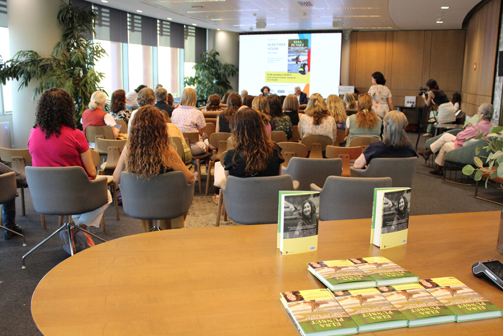 Elsa Punset Presenta En Sevilla Alas Para Volar Una Guía