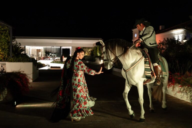 SO/ Sotogrande presenta ‘Andalusian Nights’, un dialogo artístico entre el flamenco y arte ecuestre bajo el cielo de Sotogrande