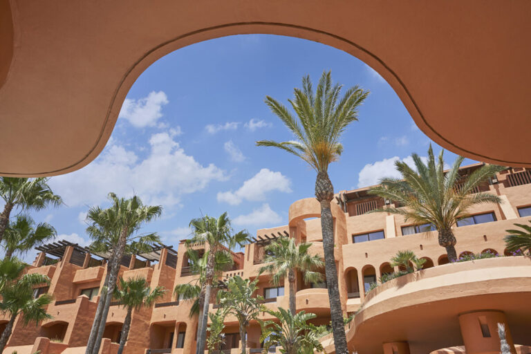 Del Atlántico a Granada: Barceló Hotel Group transforma el eclipse del 12 de agosto en una experiencia única en Andalucía